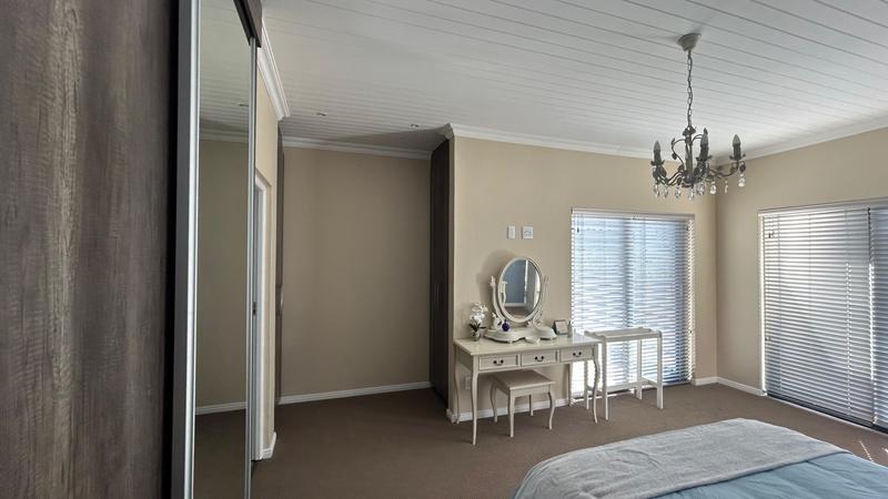 4 Bedroom Property for Sale in Pinnacle Point Golf Estate Western Cape